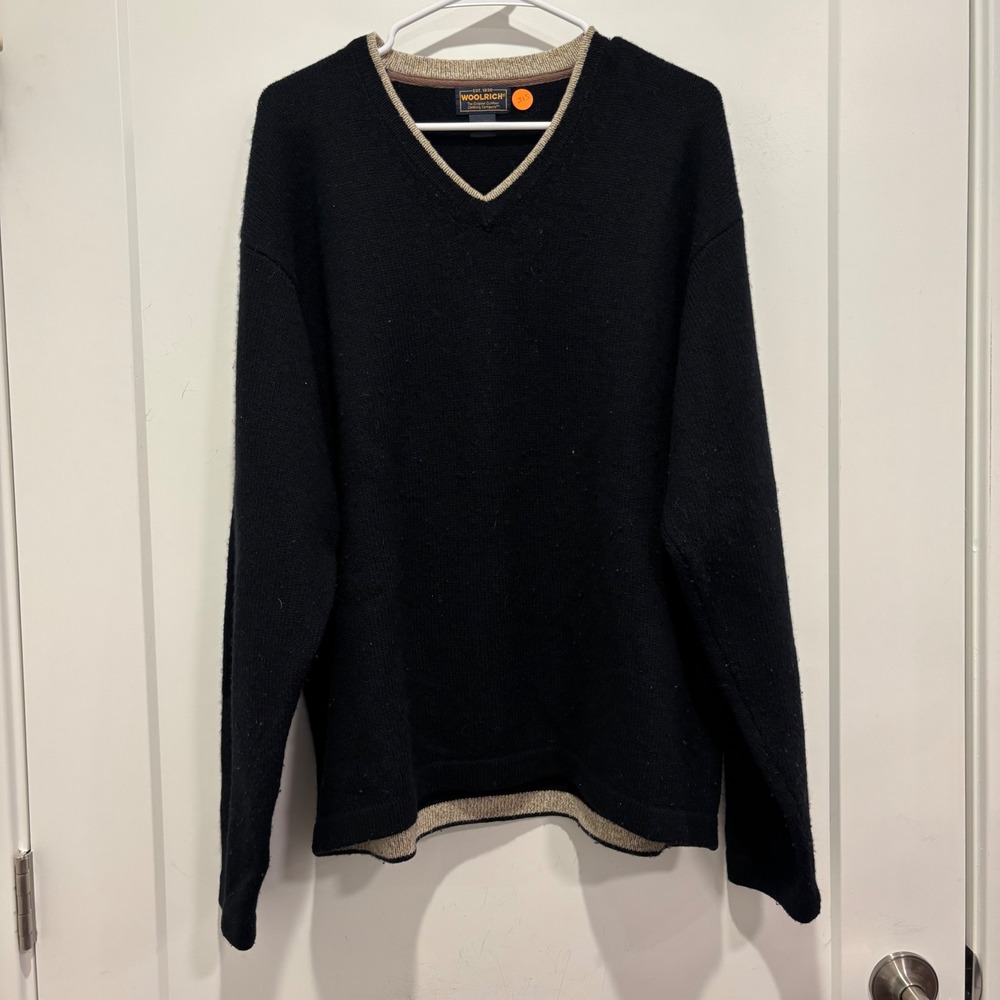 Woolrich Mens XL Wool‎ Blend V-Neck Sweater Black Tan Trim Knit Pullover 9007